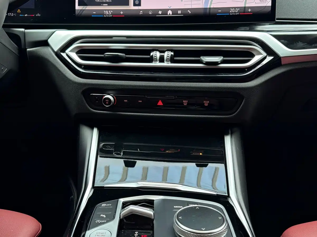BMW 3 Series 2024 320Li M Sport Package фото 13