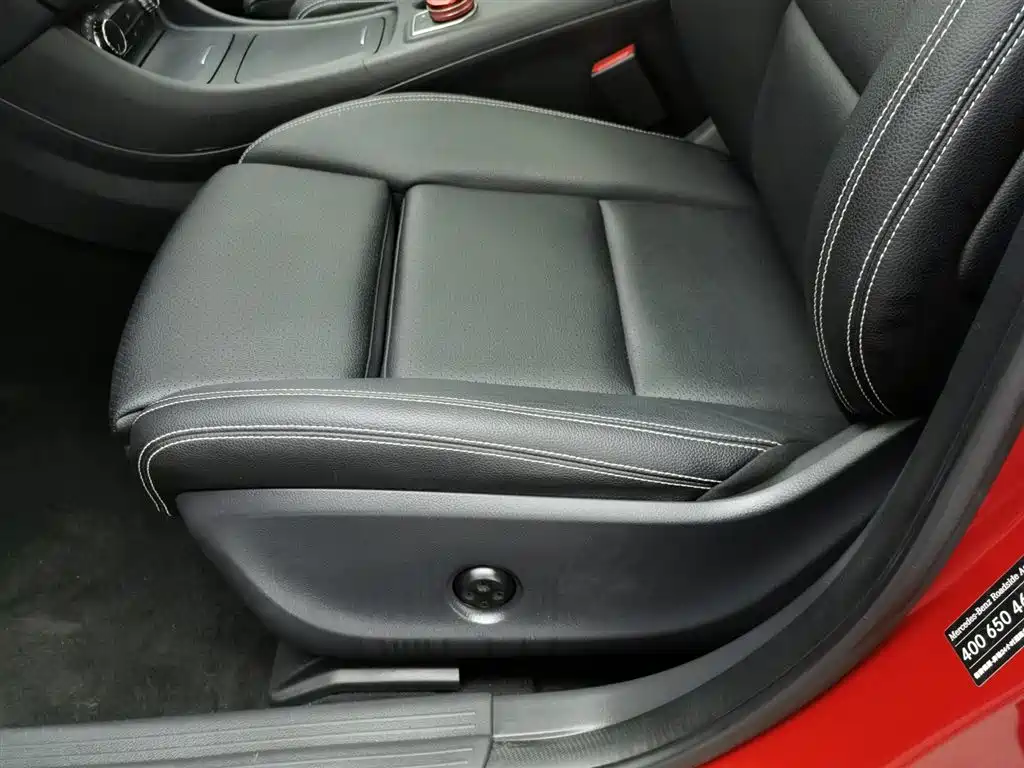 Mercedes-Benz GLA 2016 GLA 200 Dynamic фото 20
