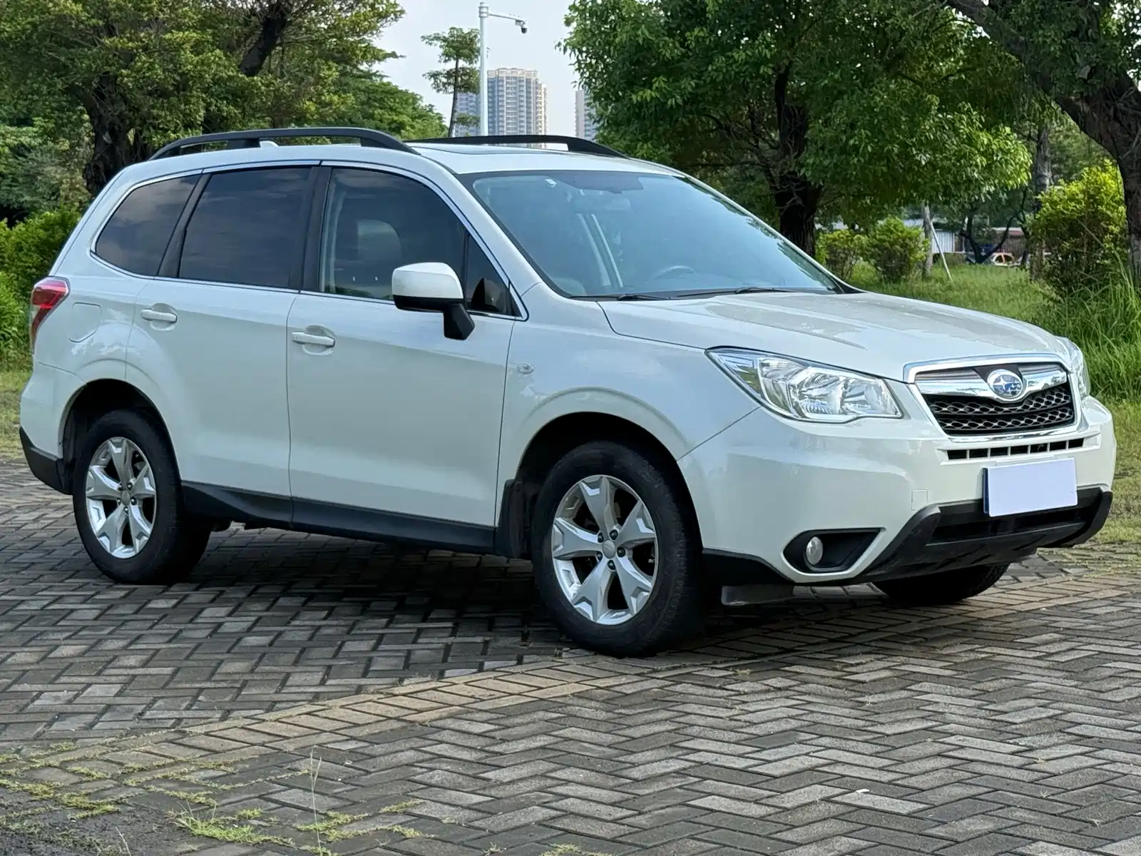 Photo 3 - Subaru Forester