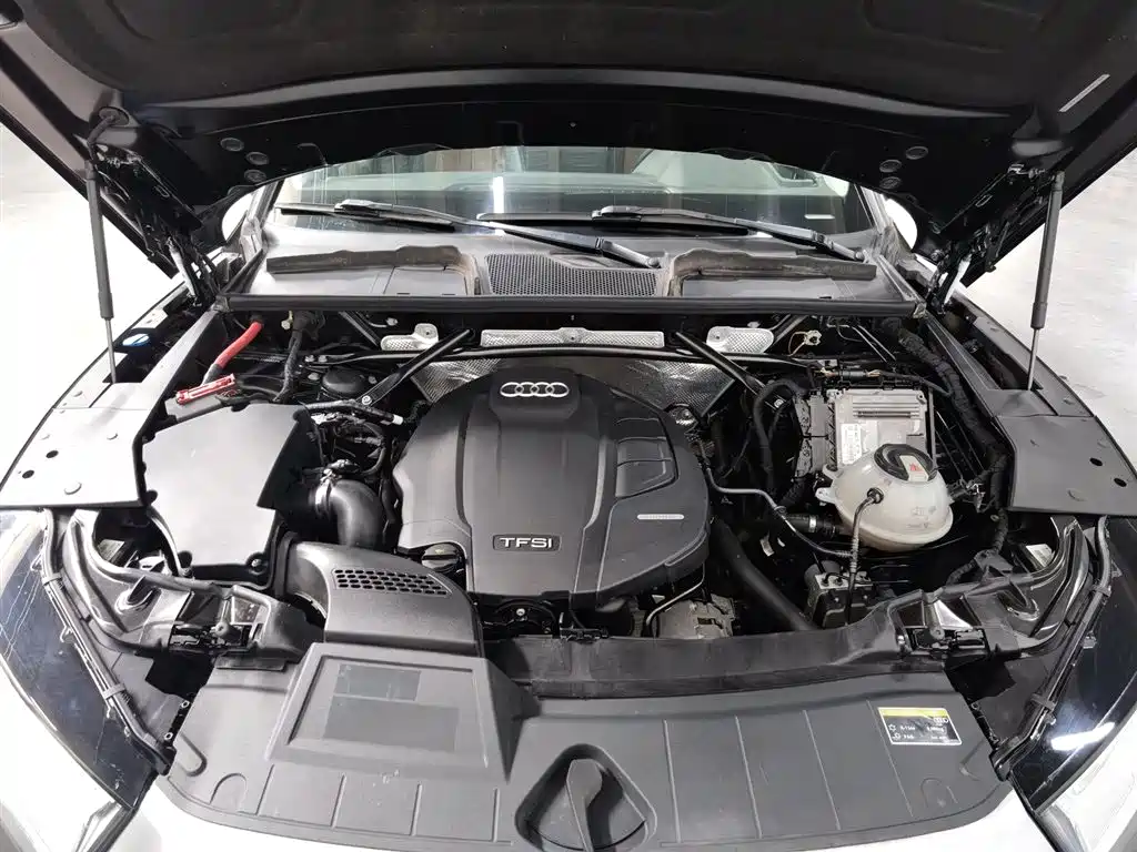 Audi Q5L 2020 40 TFSI Prestige Fashion фото 6