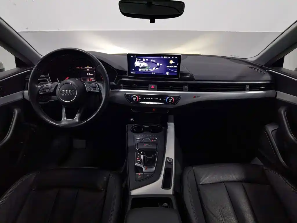 Фото 5 - Audi A5 (Import)