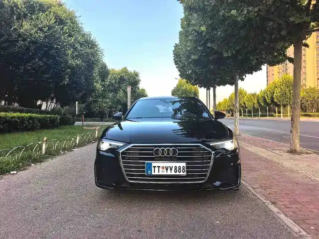 Audi A6L 2020 40 TFSI Luxury Dynamic — фото 3