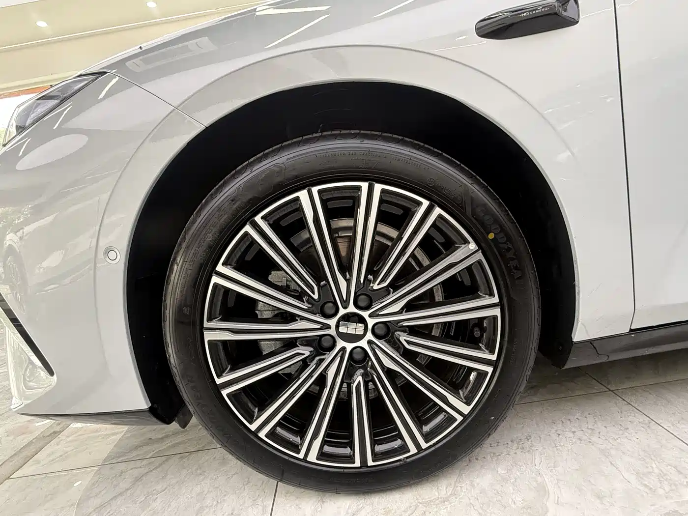 GEELY GALAXY GALAXY SPARKLE 8