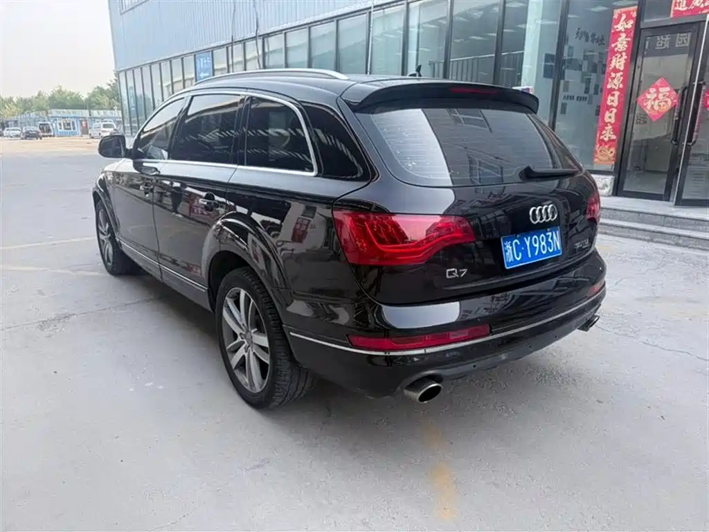 Audi Q7 2010 3.0 TDI quattro Leading Model фото 5