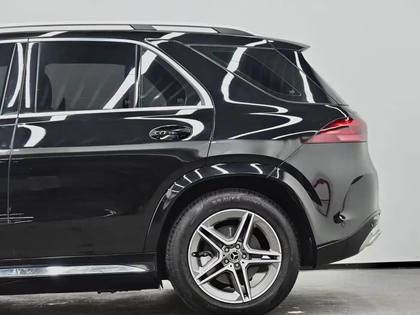 Mercedes-Benz GLE 2024 GLE 450 4MATIC Fashion фото 13