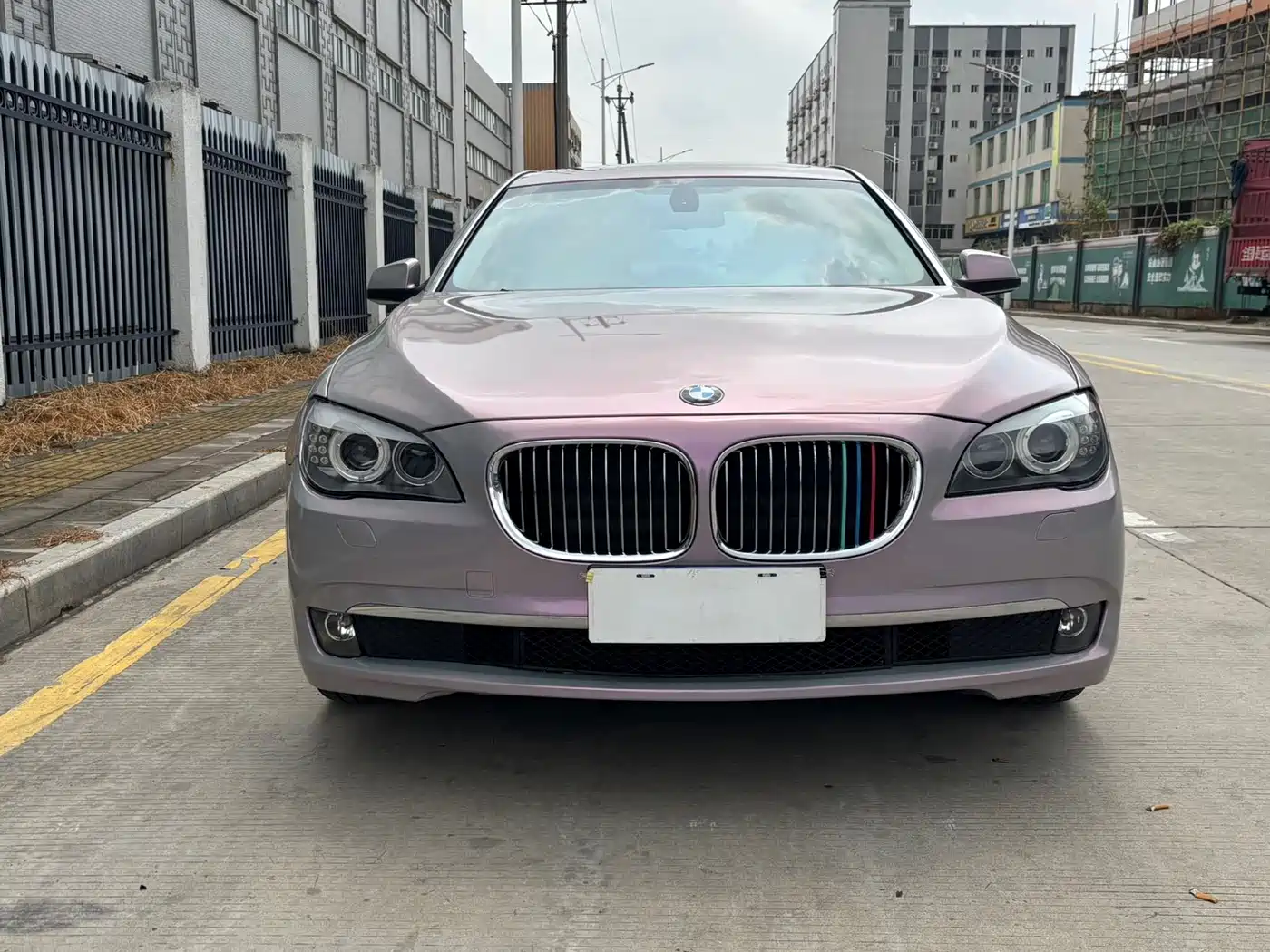 BMW 7 Series 2011 730Li Elegance фото 2