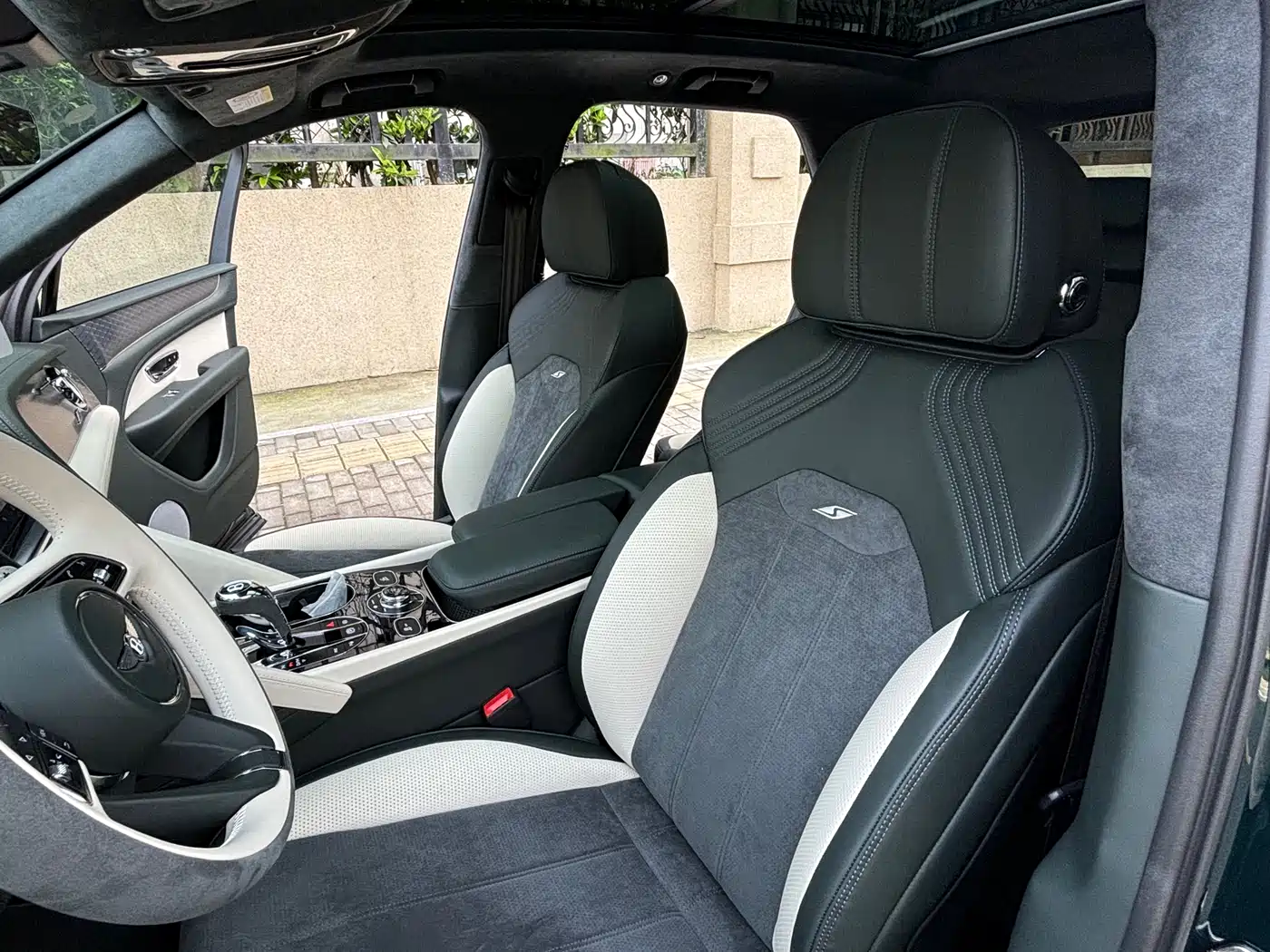 BENTLEY TIM YUE