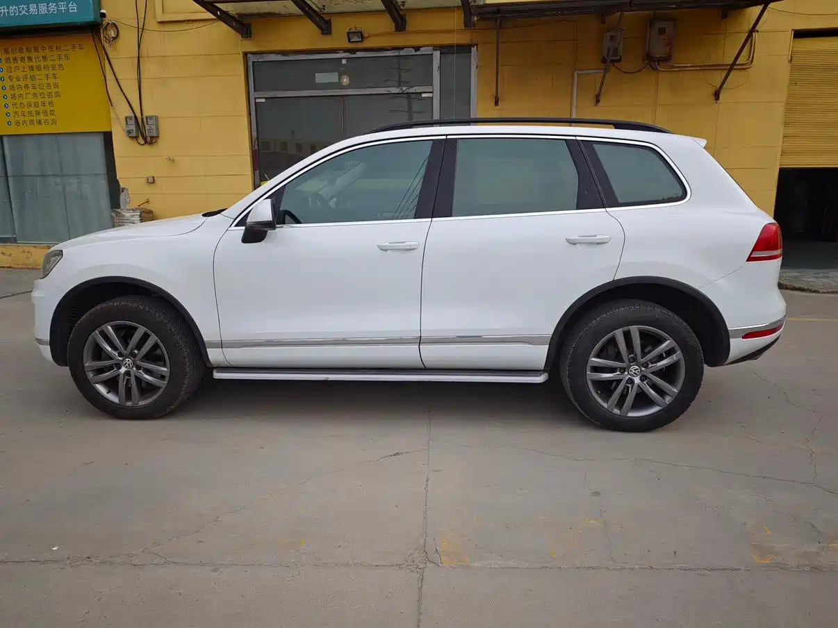 Volkswagen Touareg 2017 3.0TSI Explorer Edition фото 7