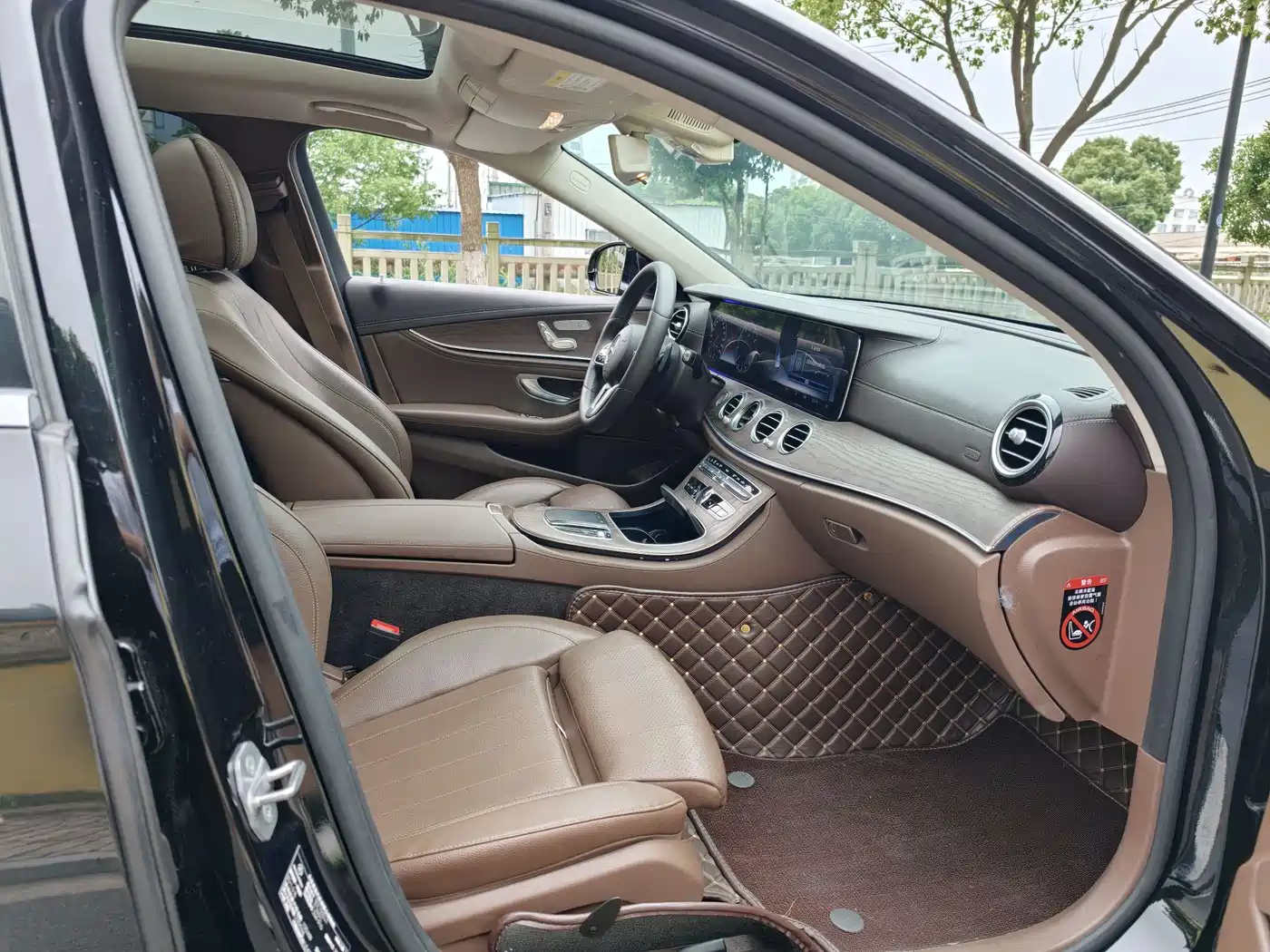 Mercedes-Benz E-Class 2020 Facelift E 260 L фото 16