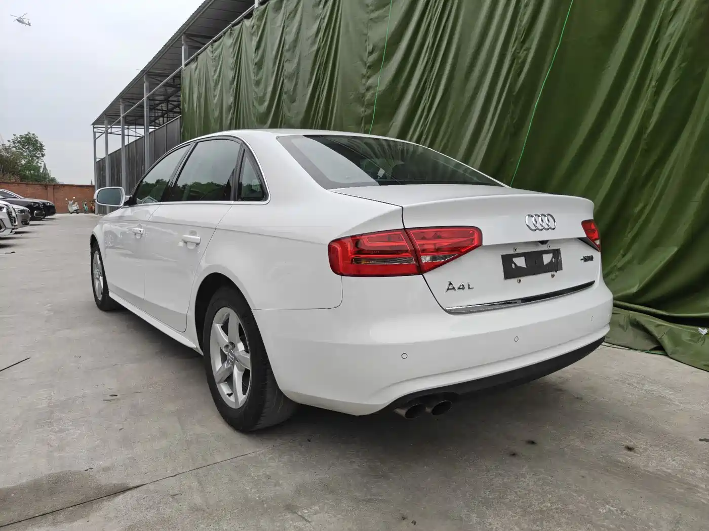 Audi A4L 2013 30 TFSI Automatic Comfort фото 11