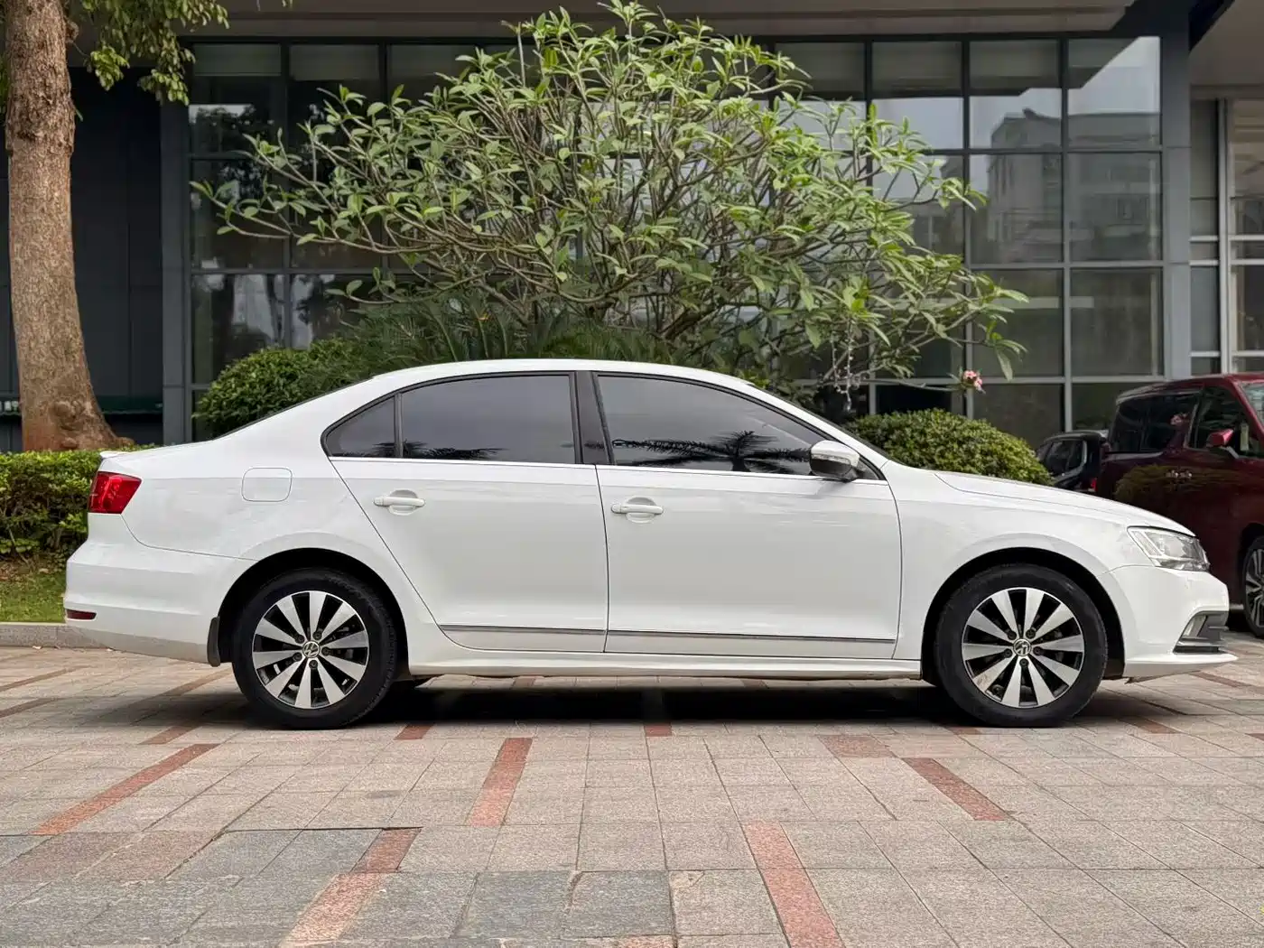 Volkswagen Sagitar 2018 280TSI DSG Comfort фото 5