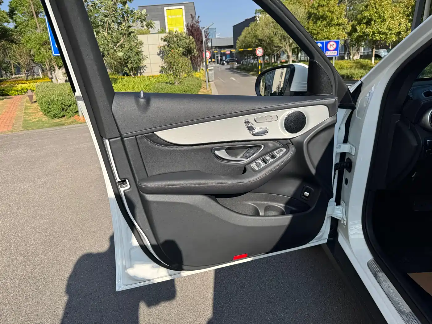 Mercedes-Benz GLC 2020 Facelift GLC 260 L 4MATIC Dynamic фото 28