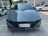 Фото 2 - Hyundai Elantra