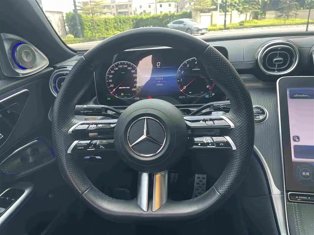Фото 12 - Mercedes-Benz C-Class