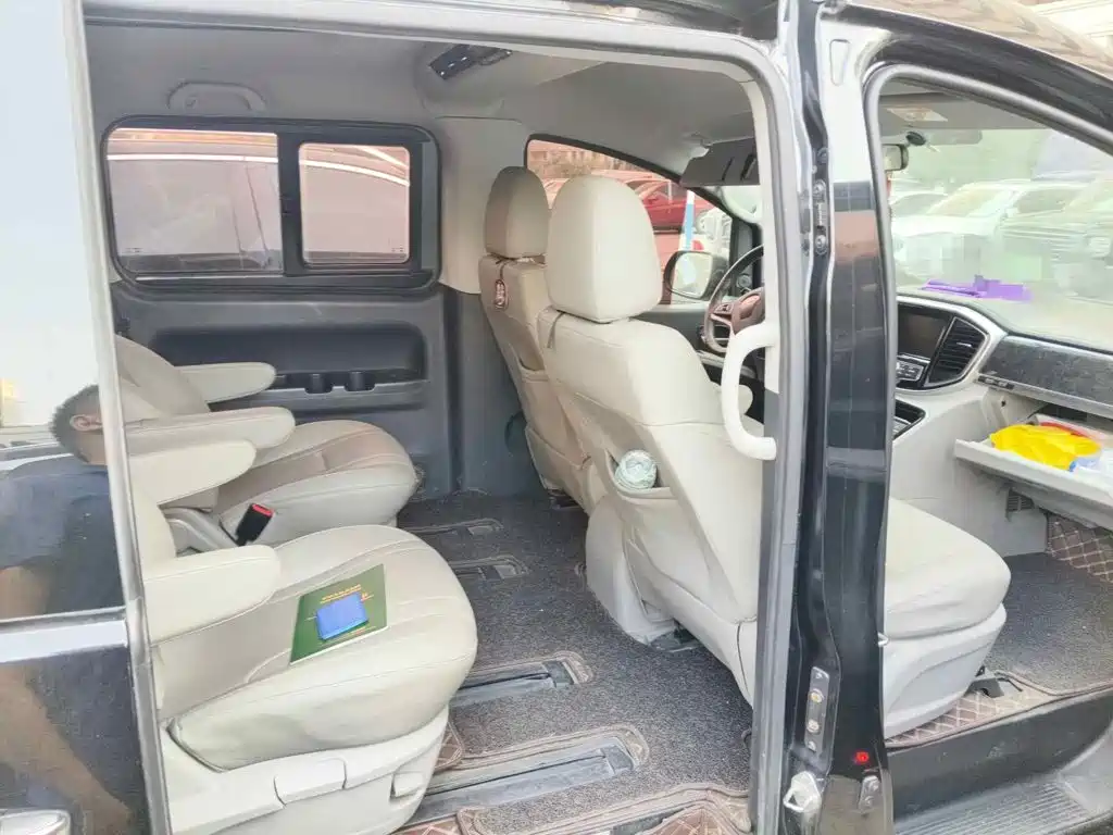 JAC Refine M4 2019 2019 2.0T DCT Executive Edition