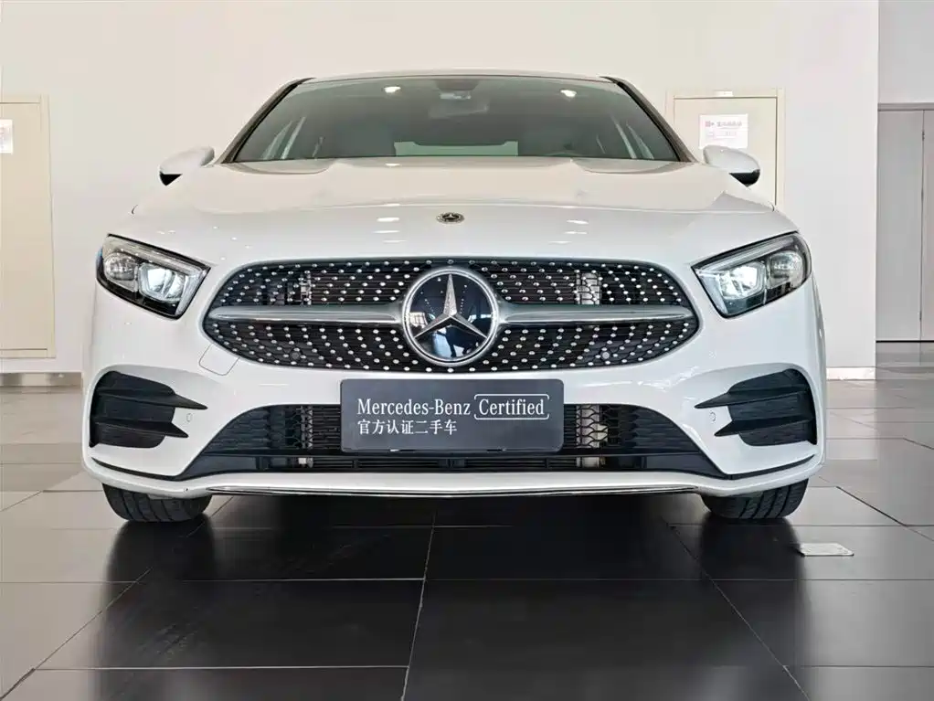 Mercedes-Benz A-Class 2022 Facelift A 200 L Sport Sedan Fashion Style фото 4