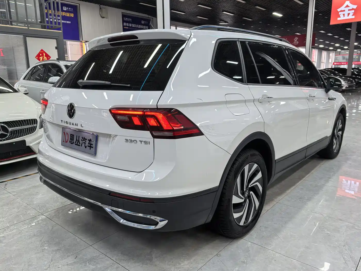 Volkswagen Tiguan L 2022 330TSI Automatic 2WD Comfort Edition фото 9