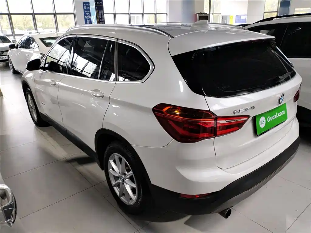 BMW X1 2016 sDrive18Li Fashion Model фото 5