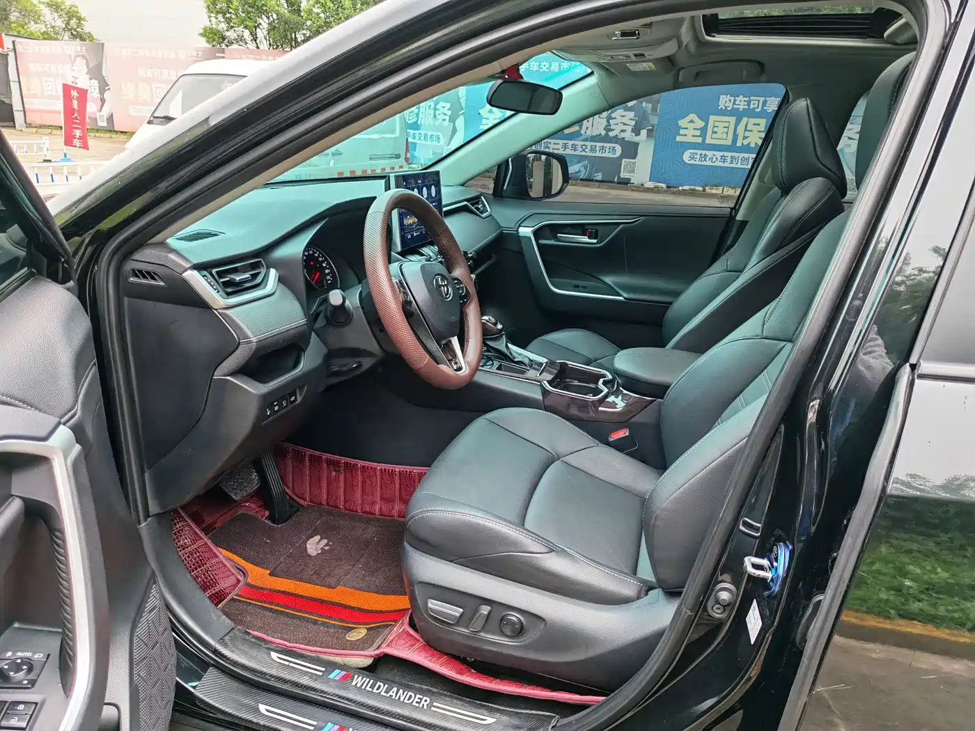 Toyota Wildlander 2022 2.0L CVT FWD Luxury PLUS Edition фото 8