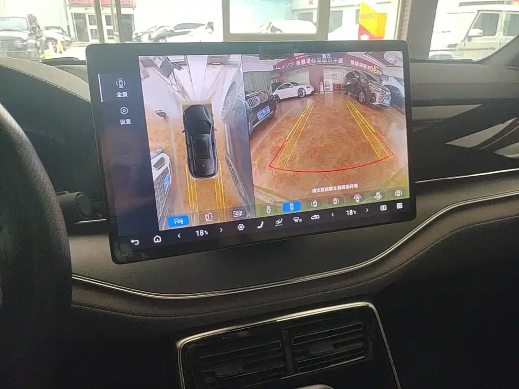 BYD Tang New Energy 2024 DM-i Honor Edition 112KM Premium фото 13