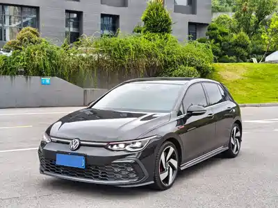 Volkswagen Golf GTI