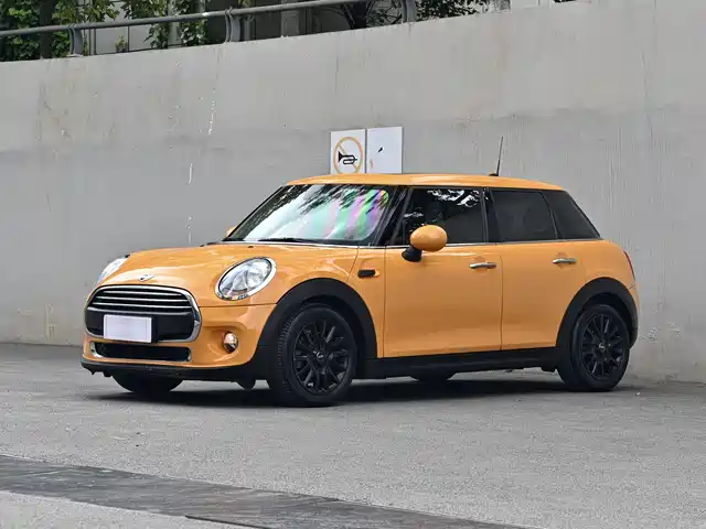 MINI 