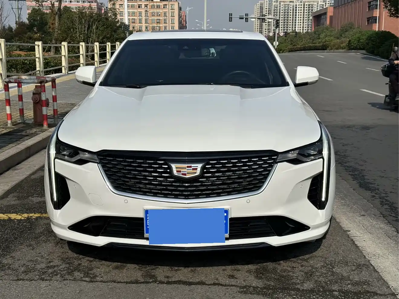CADILLAC CT4