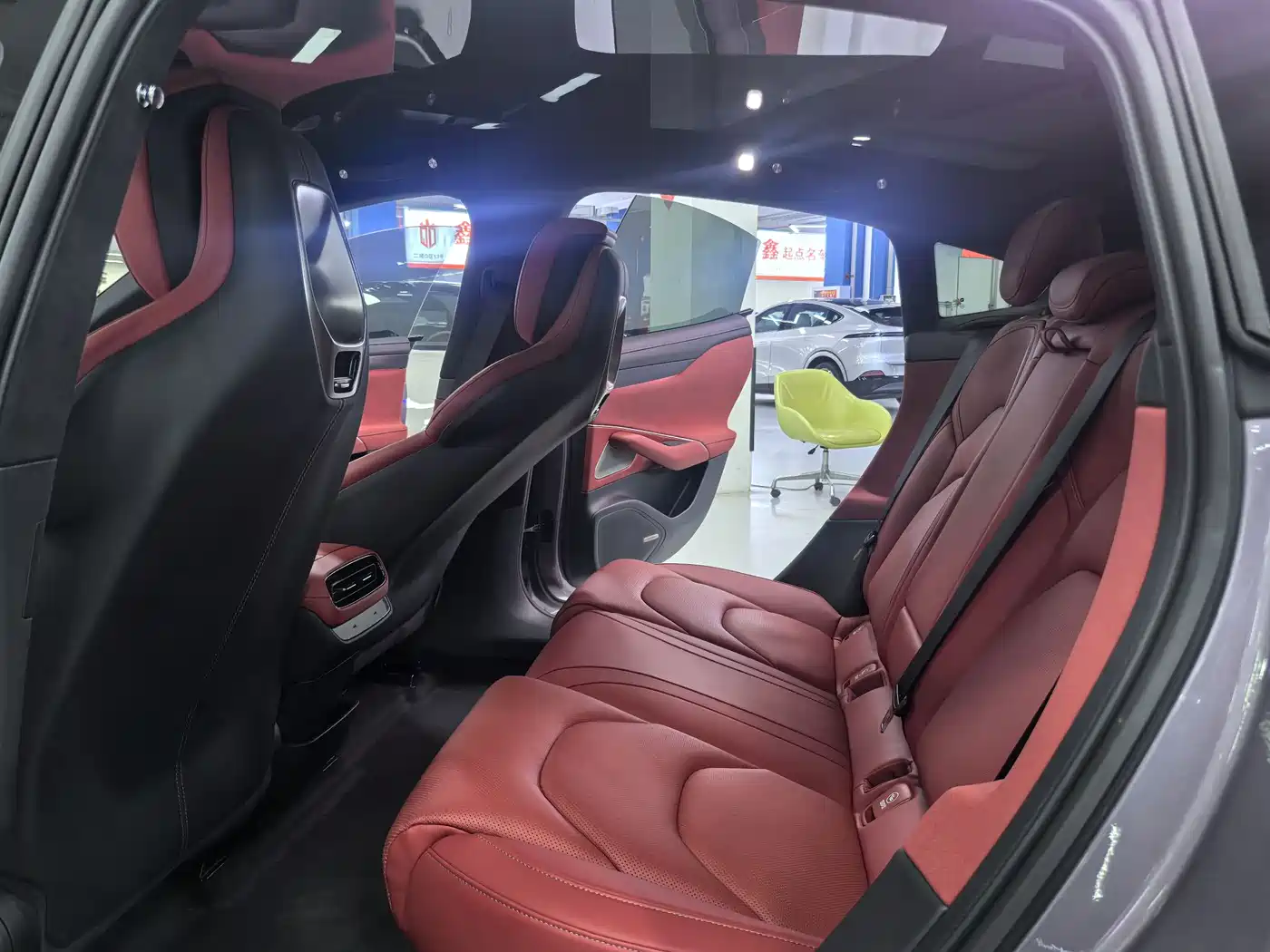 XIAOMI CAR XIAOMI SU7