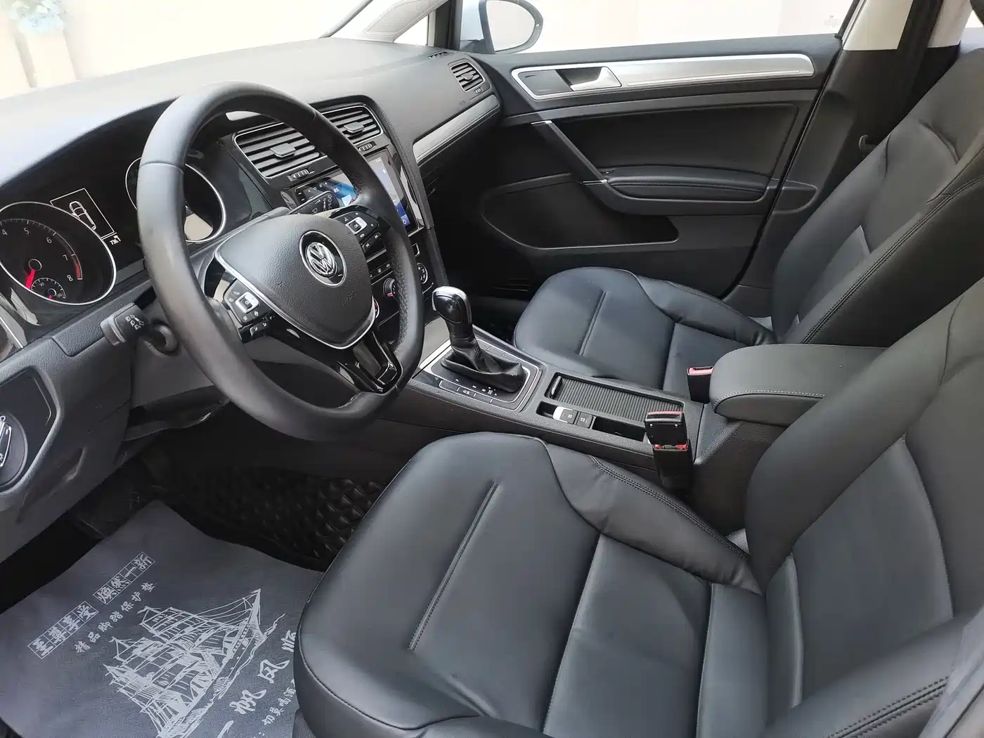 Volkswagen Golf 2020 280TSI DSG Comfort фото 7