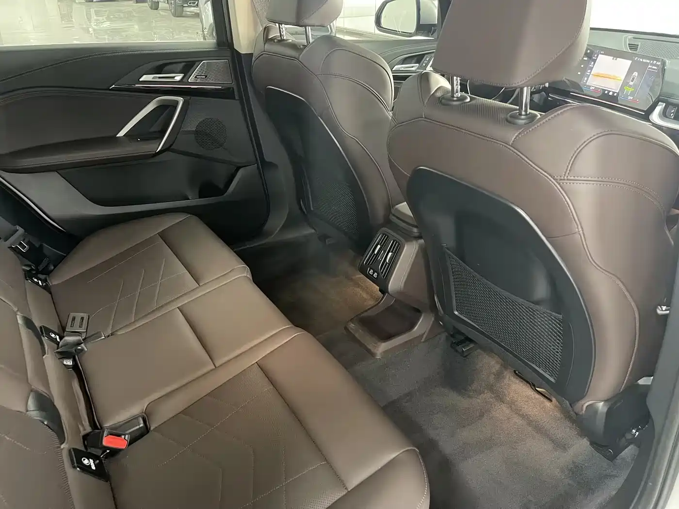 BMW X1 2024 sDrive25Li X Design Package фото 12