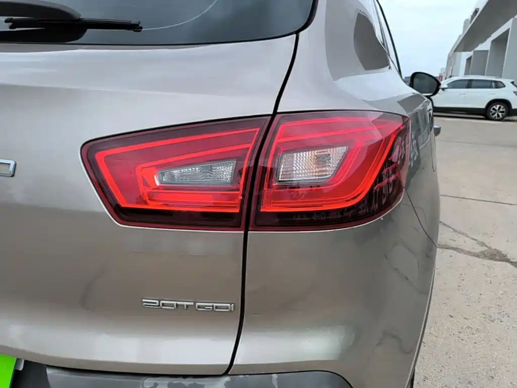 Borgward BX5 2019 2020 20TGDI Automatic 2WD Pioneer Edition