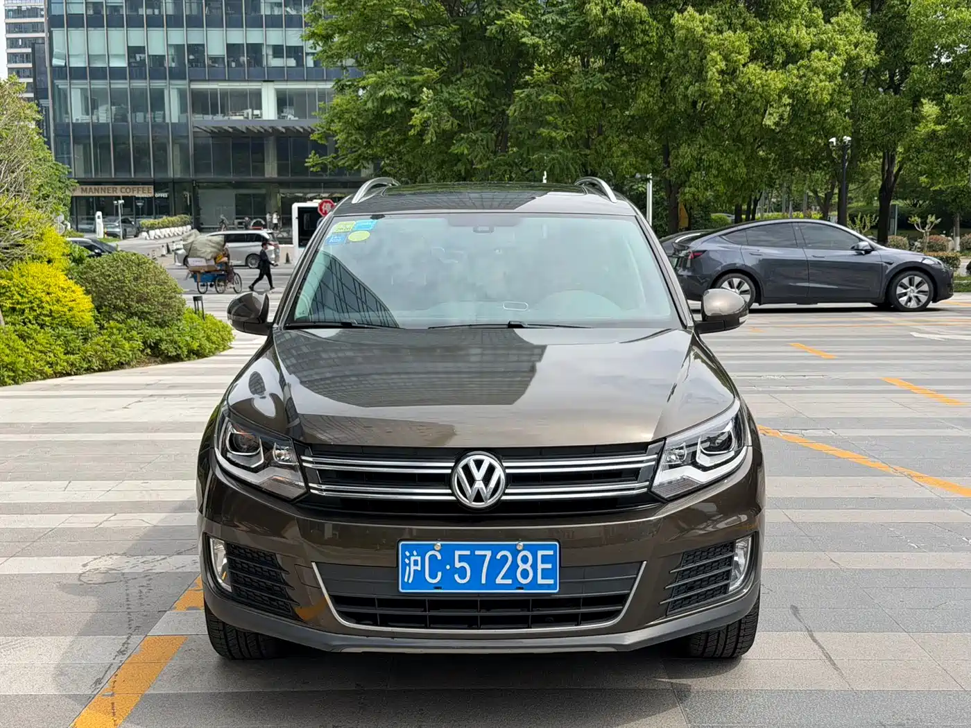 Volkswagen Tiguan 2016 Model 300TSI Automatic 4WD Luxury Edition фото 2