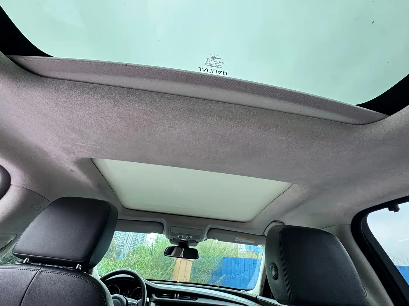 Jaguar XFL 2017 XFL 2.0T 200PS Luxury Edition фото 12