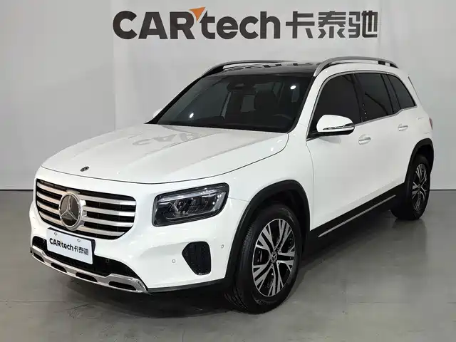 MERCEDES-BENZ GLB