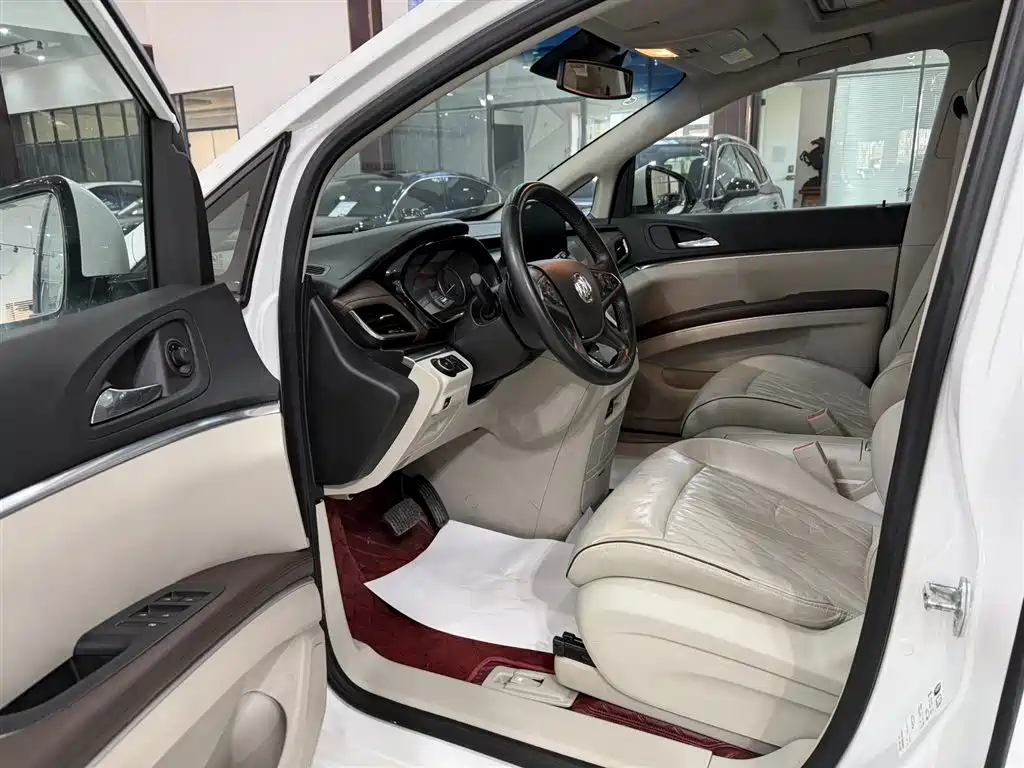 Buick GL8 2022 Land Business Class 652T Luxury фото 7