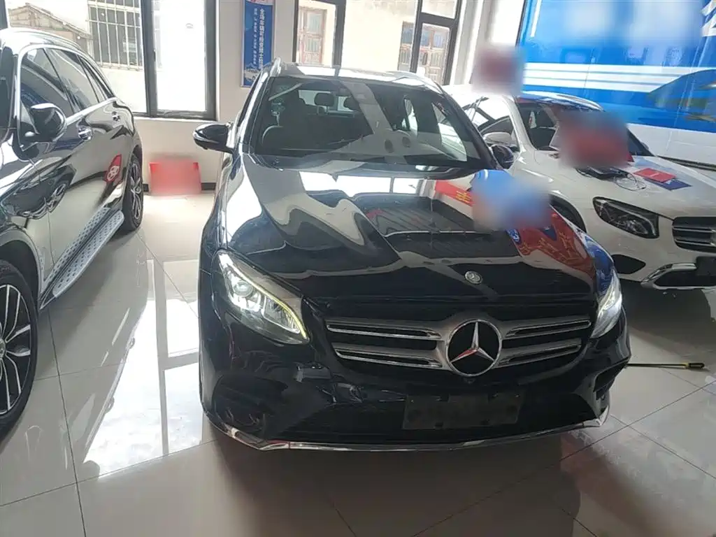 Mercedes-Benz GLC 2017 GLC 260 4MATIC Luxury фото 3