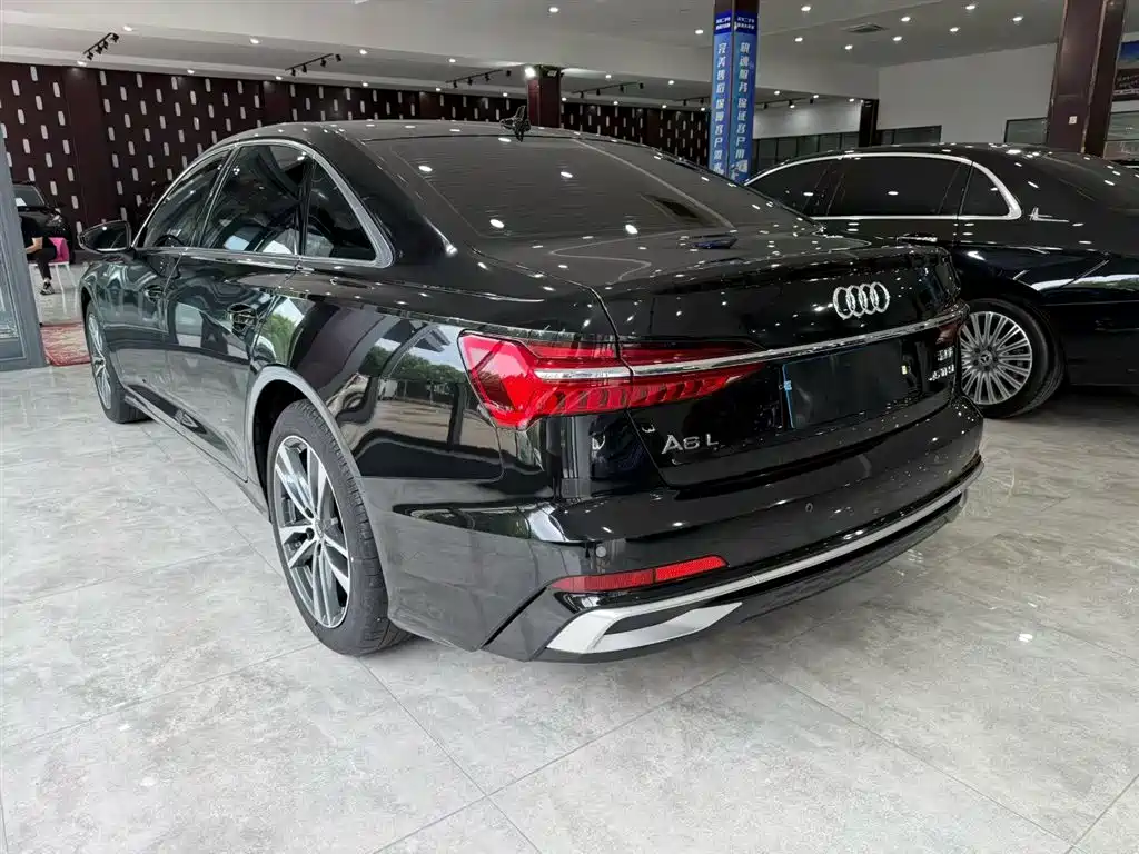 Audi A6L 2021 40 TFSI Luxury Sport фото 6
