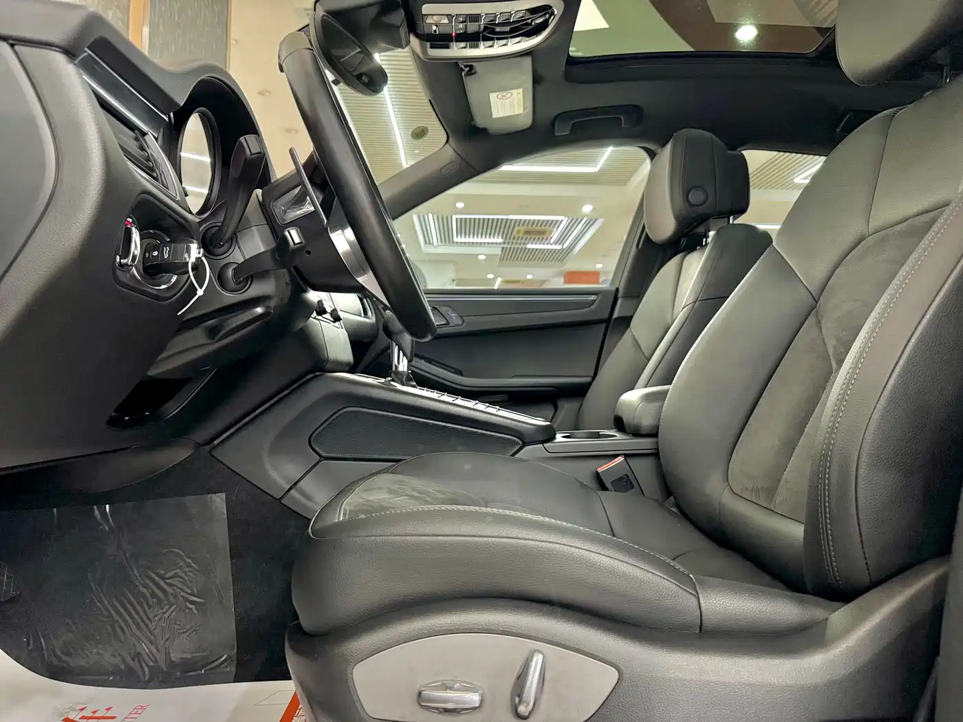 Porsche Macan 2017 Macan 2.0T фото 6