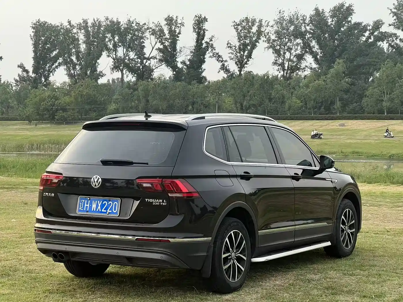 Volkswagen Tiguan L 2018 330TSI Automatic 2WD Comfort Edition фото 9