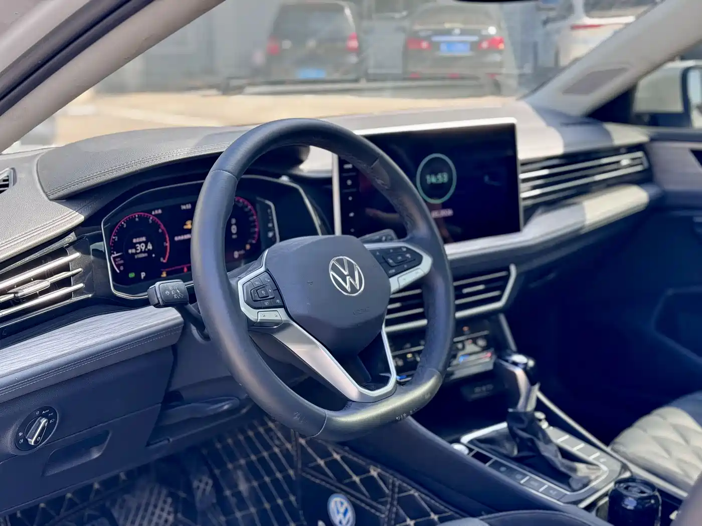 Volkswagen Sagitar 2023 300TSI DSG Excellence Edition фото 7