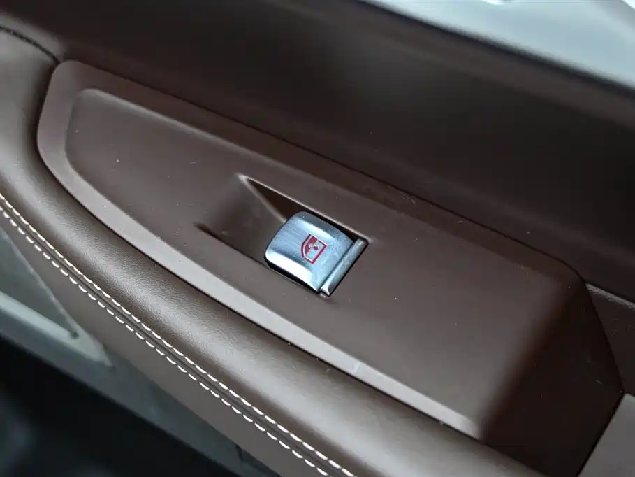 BMW 7 Series 2021 Model 730Li Luxury Package фото 34