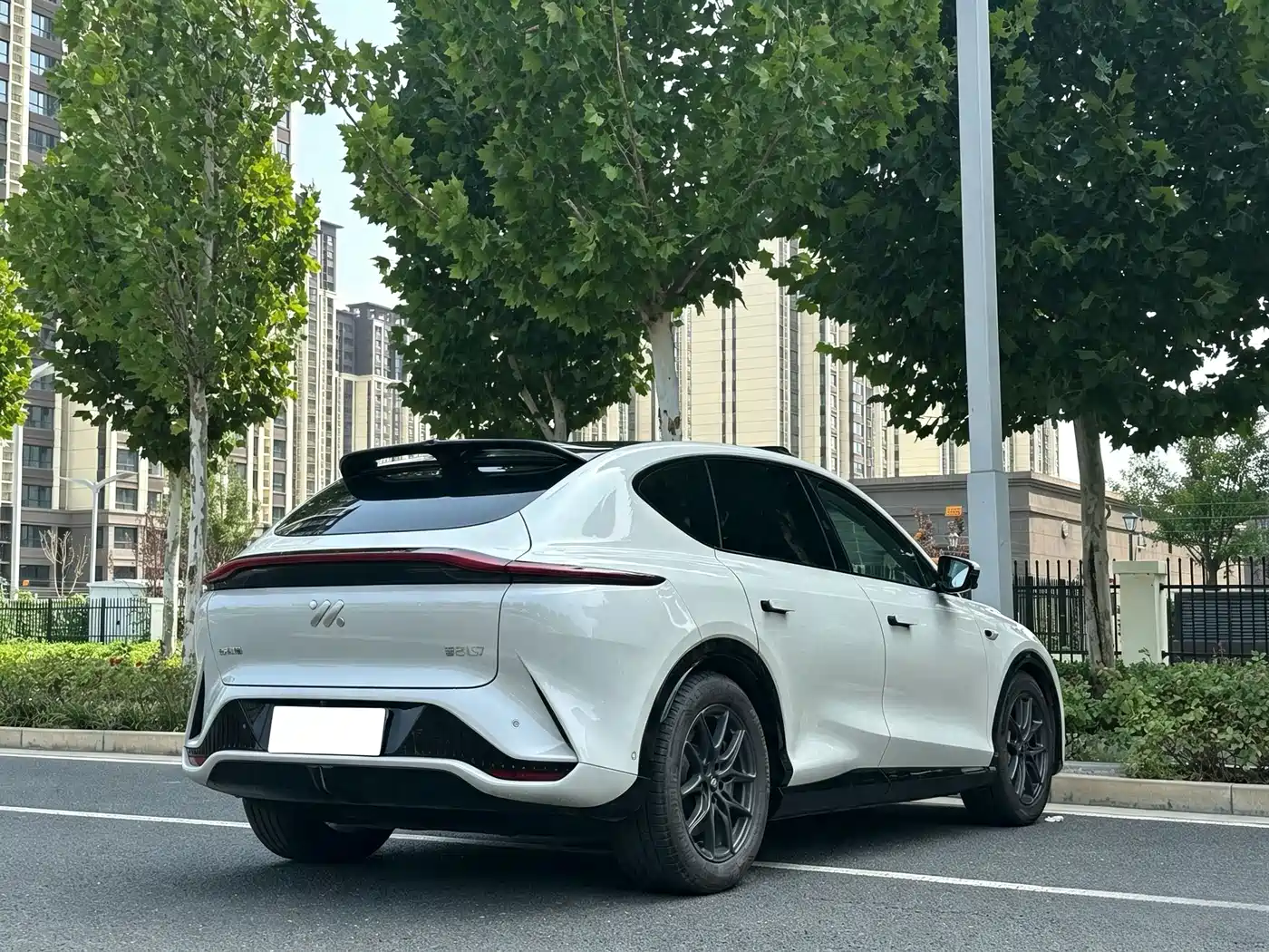 IM Motors IM LS7 2024 2023 90kWh Elite AWD
