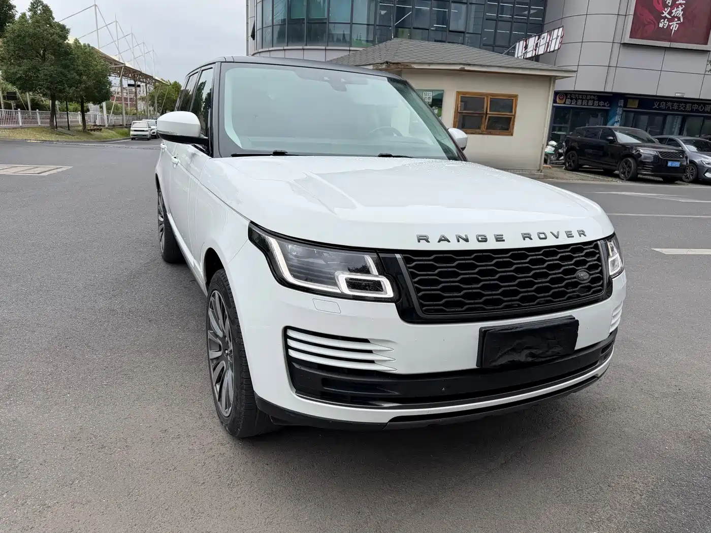 Фото 2 - Land Rover Range Rover