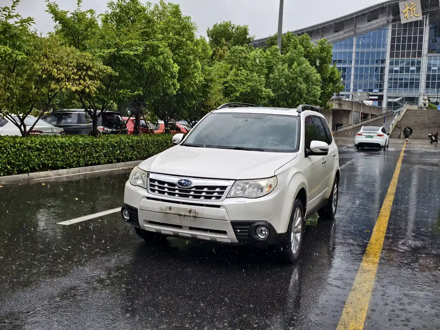Фото 1 - Subaru Forester