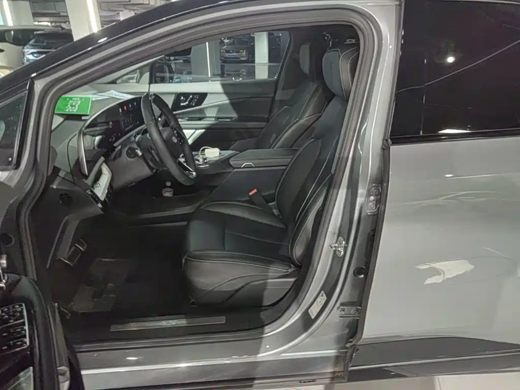 Cadillac IQ Ao Ge 2024 2024 AWD Long Range Edition