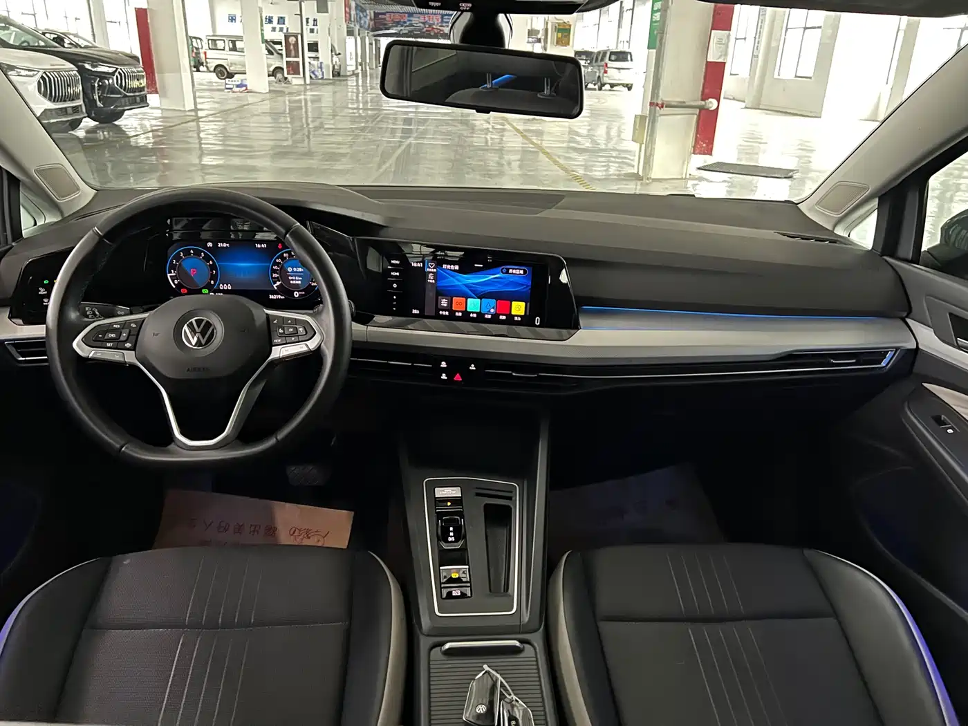 Volkswagen Golf 2021 280TSI DSG Pro фото 20