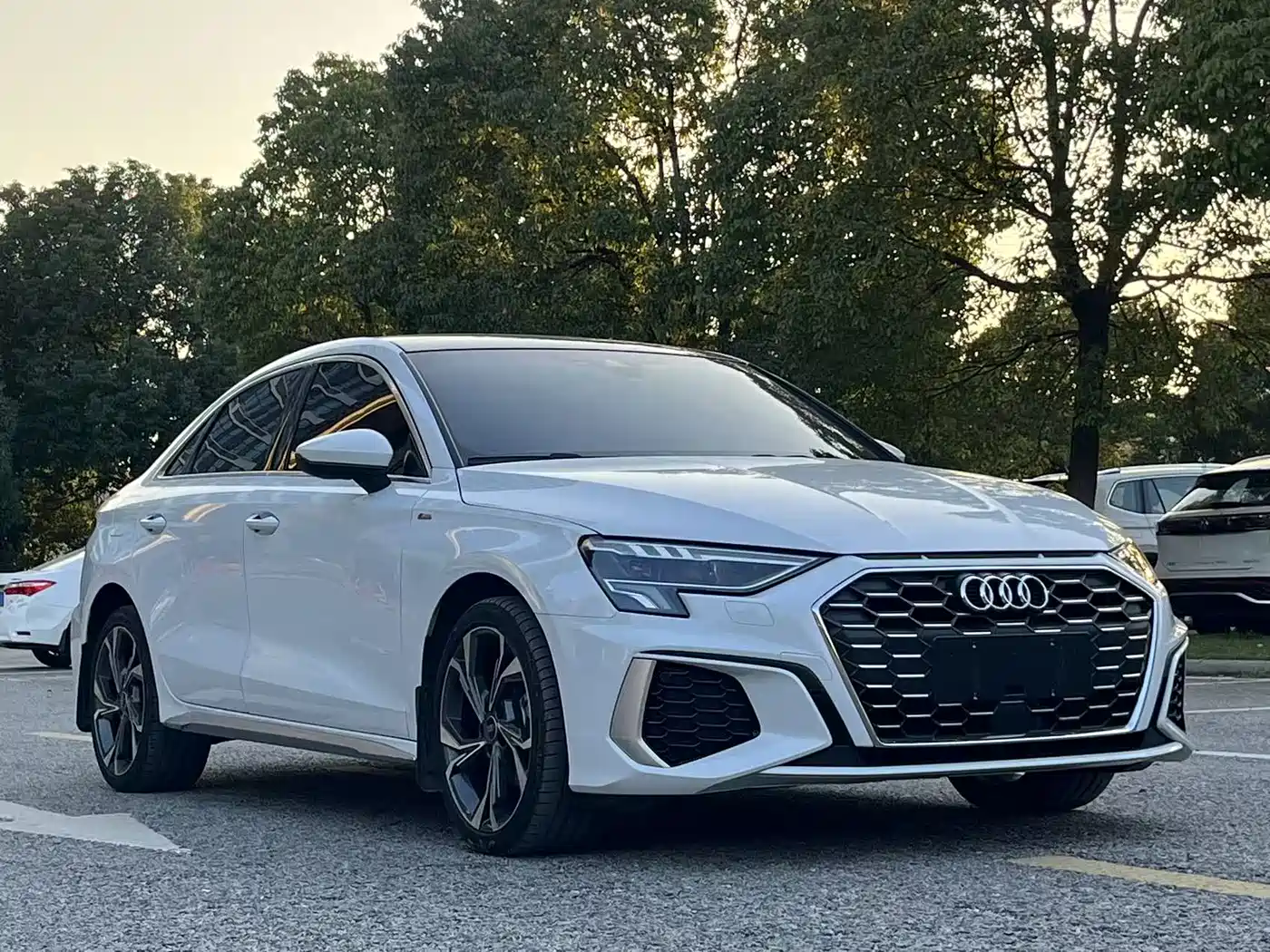 Audi A3 2023 Facelift A3L Limousine 35 TFSI Fashion Sport фото 3