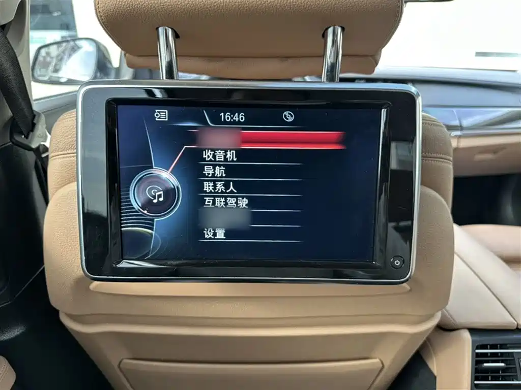 BMW 7 Series 2013 Model 730Li Luxury фото 20