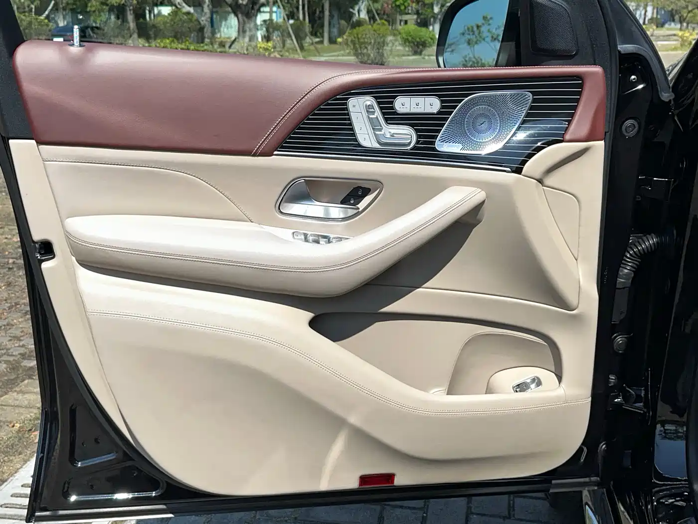 Mercedes-Benz GLS 2023 Facelift GLS 450 4MATIC Fashion фото 14