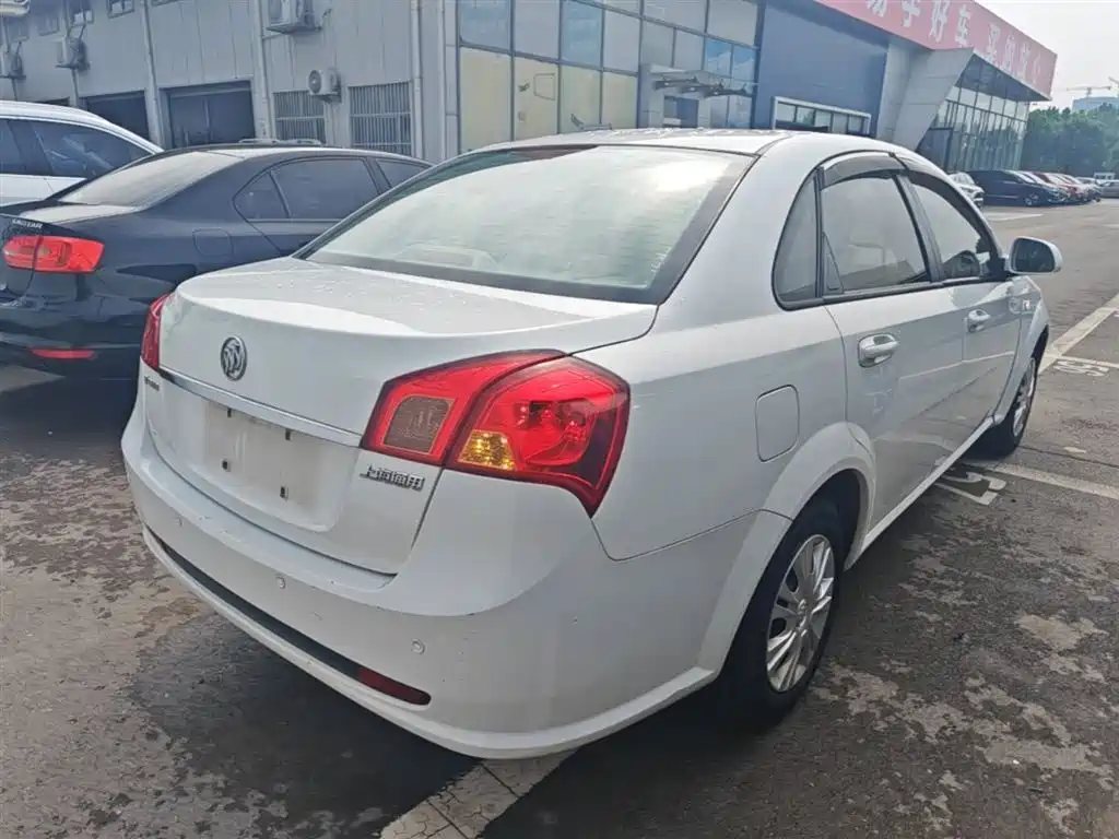 Buick Excelle 2015 1.5L Automatic Classic фото 7